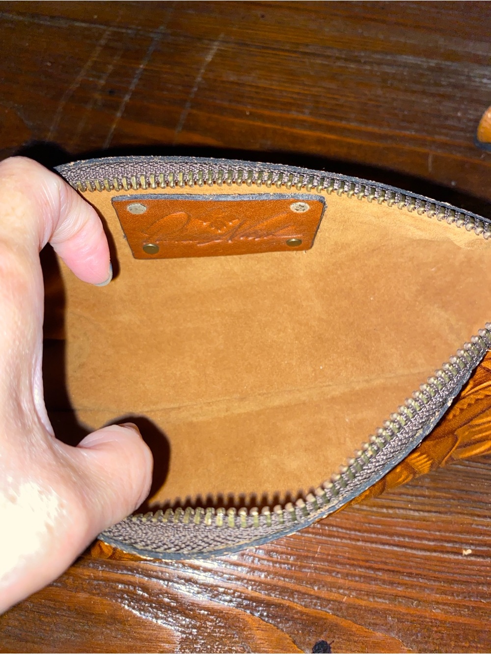 PATRICIA NASH- 2 Embossed Brown Leather Wristlets, Clutch - Picture 15 of 16